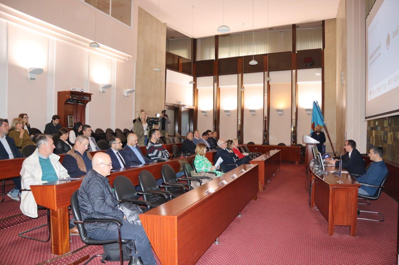 Javno-predstavljanje-projekta-„Poboljšanje-vodno-komunalne-infrastrukture-na-području-aglomeracije-Rijeka“-6 Javno-predstavljanje-projekta-„Poboljšanje-vodno-komunalne-infrastrukture-na-području-aglomeracije-Rijeka“-6