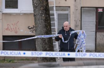 Ubojstvo i pokušaj samoubojstva u zagrebačkoj Dubravi, očevid je u tijeku