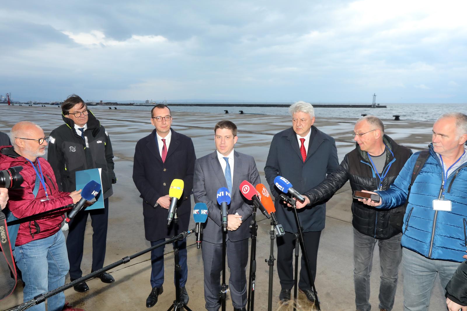 Danska premijerka i Andrej Plenković obišli su budući terminal Rijeka Gateway