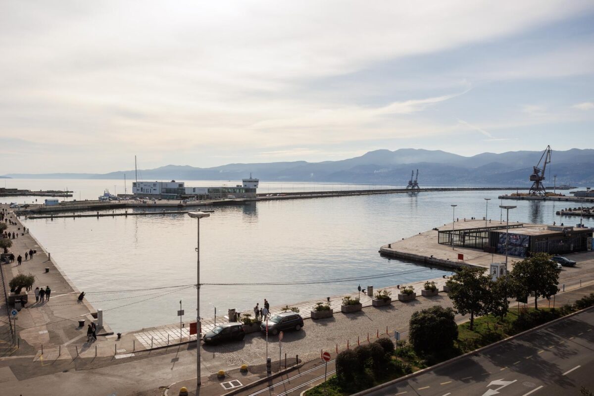Luka Rijeka bez brodova zbog izmještanja mine iz Drugog svjetskog rata