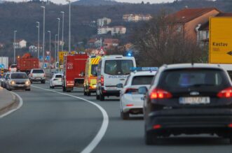 Uklanjanje avionske bombe pronađene na gradilištu – policija zaustavila promet