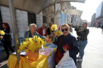 Rijeka: Na Korzu obilježen Dan narcisa posvećen oboljelima od raka dojke