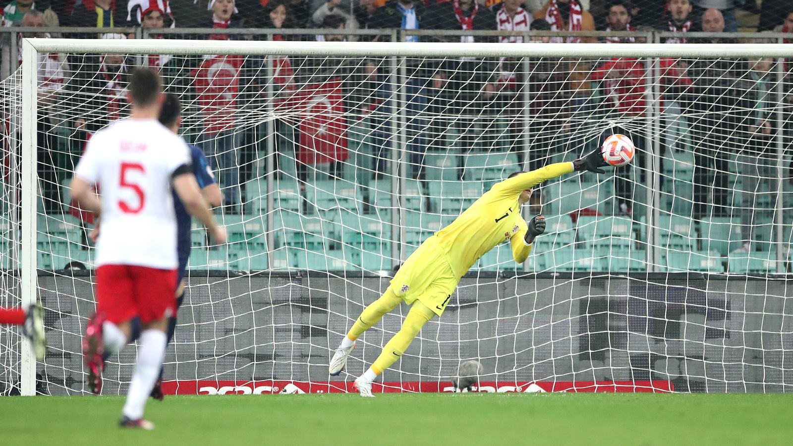 Bursa: Turska i Hrvatska sastale se u 2. kolu kvalifikacija za EURO 2024 Bursa: Turska i Hrvatska sastale se u 2. kolu kvalifikacija za EURO 2024