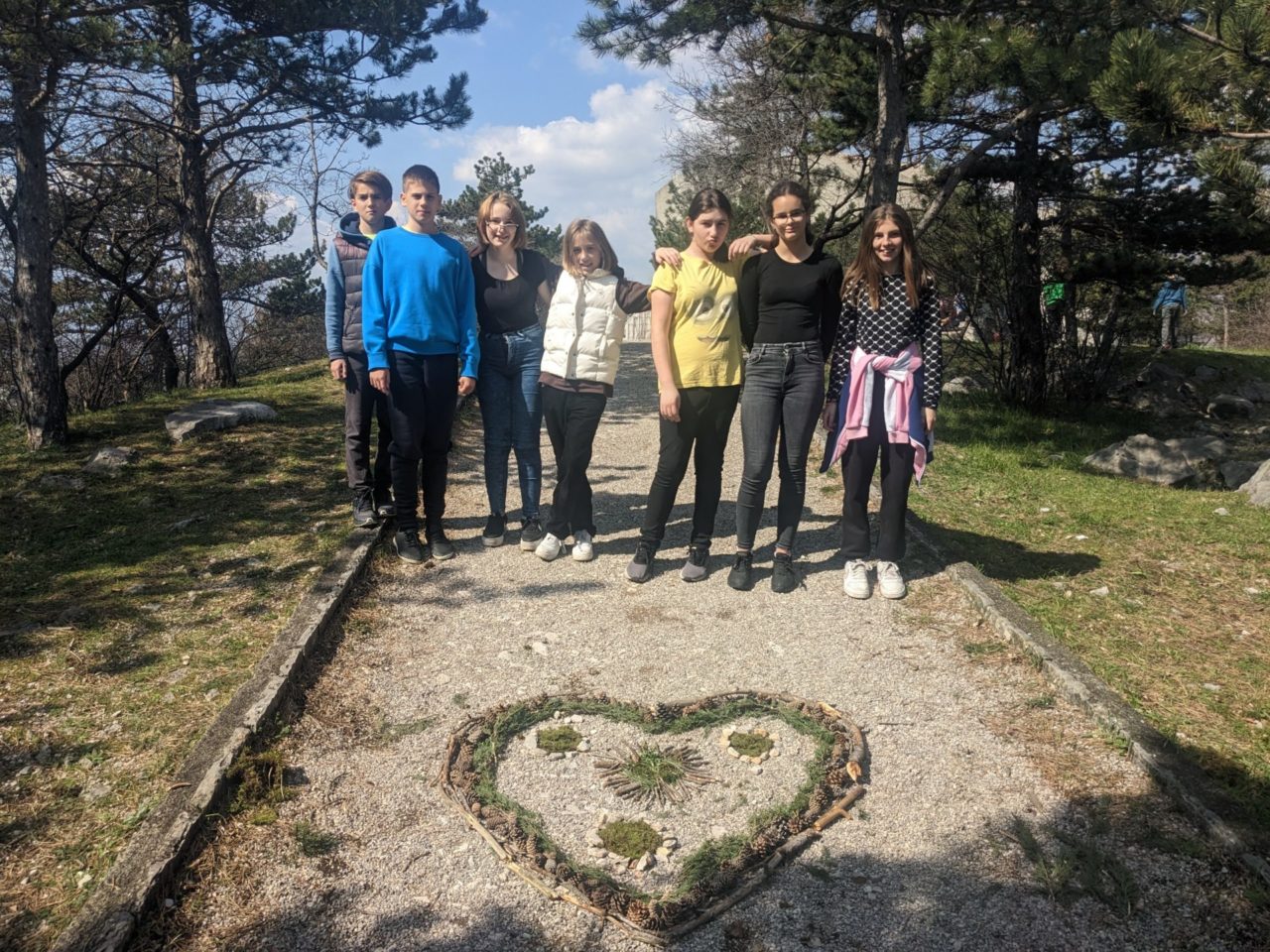 park suma sveti kriz akcija ciscenja (7) park suma sveti kriz akcija ciscenja (7)