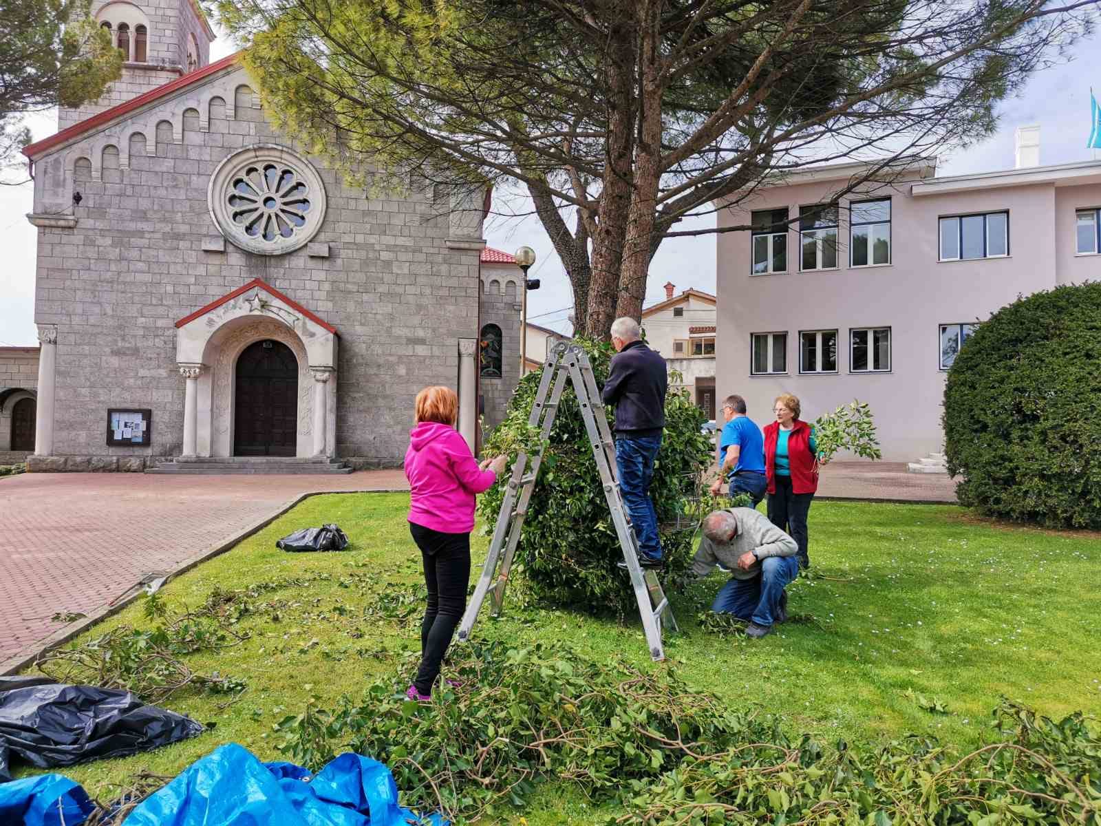 penzici matulji centar uskrsnje jaje (3) penzici matulji centar uskrsnje jaje (3)