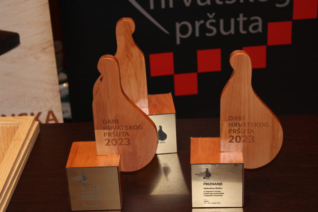 DANI PRSUTA (1)