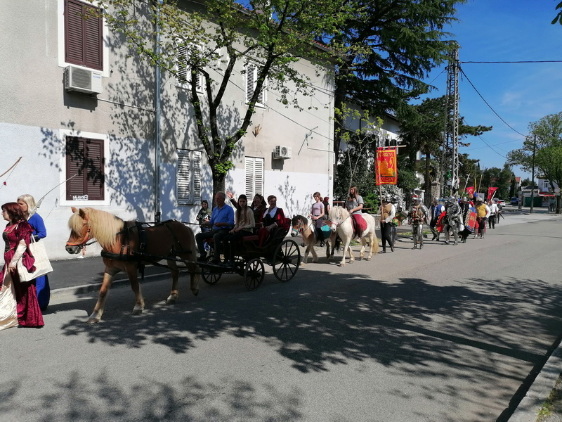 Dani-Trsata-2023.-Povratak-Frankopana-mimohod-u-svečanim-odorama