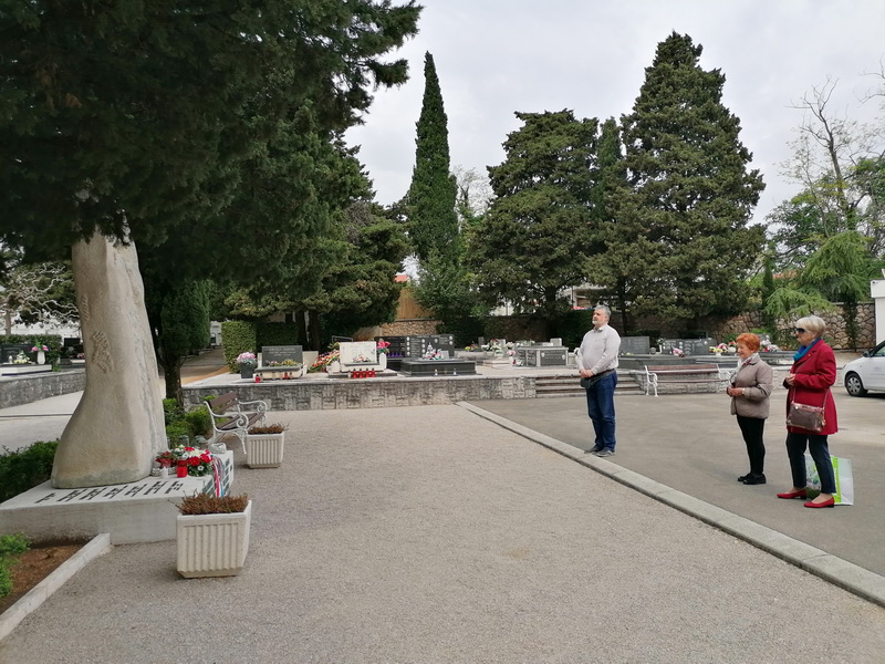 Dani-Trsata-2023.-polaganje-vijenaca-na-Trsatskom-groblju