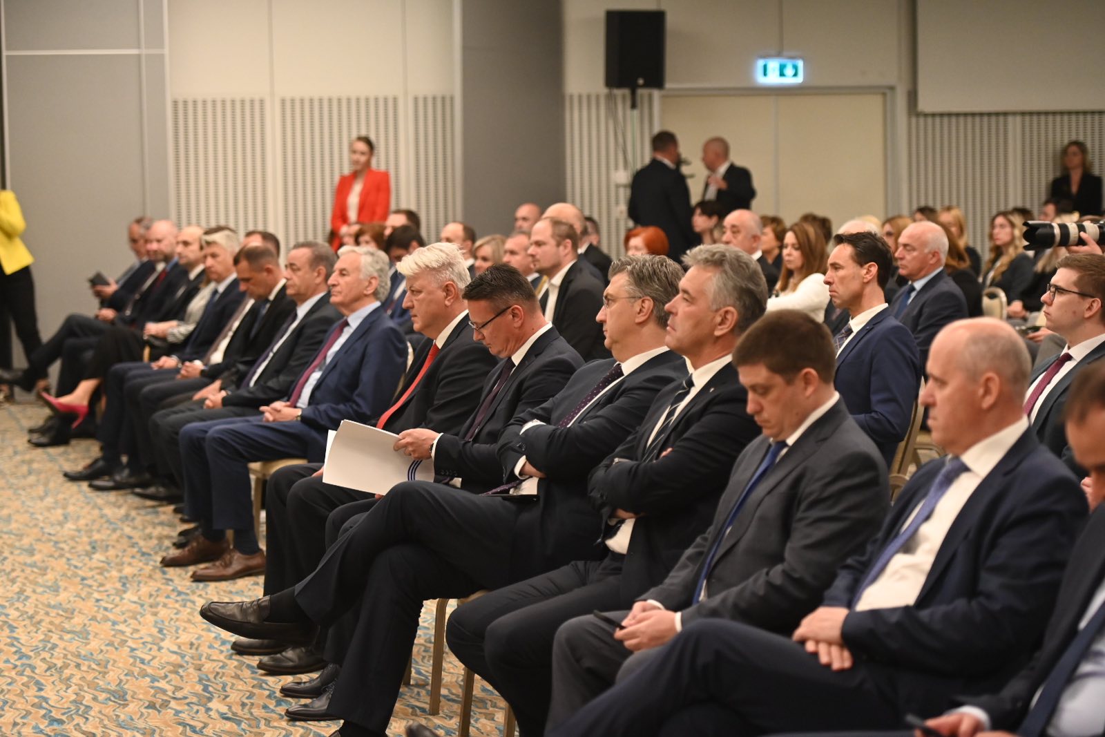 IMG-368622af92ded41a67b37c78d0906552-V IMG-368622af92ded41a67b37c78d0906552-V