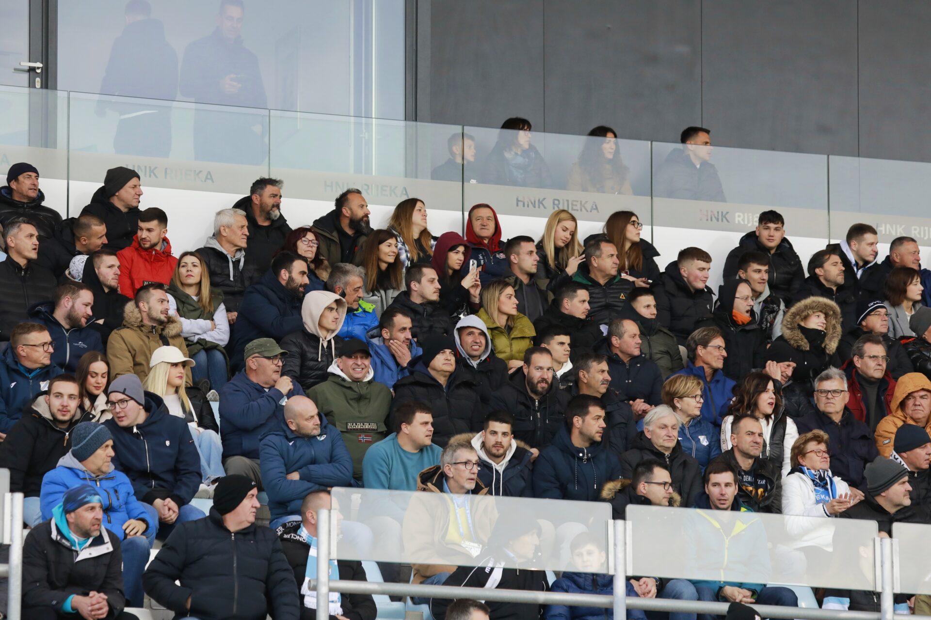 IMG_20230416_191827 IMG_20230416_191827