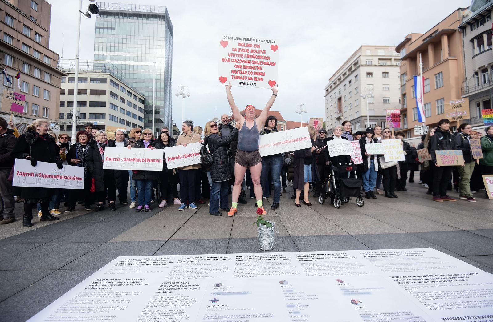 Zagreb: Prosvjednici na Trgu bukom pokušali ometati molitelje krunice Zagreb: Prosvjednici na Trgu bukom pokušali ometati molitelje krunice
