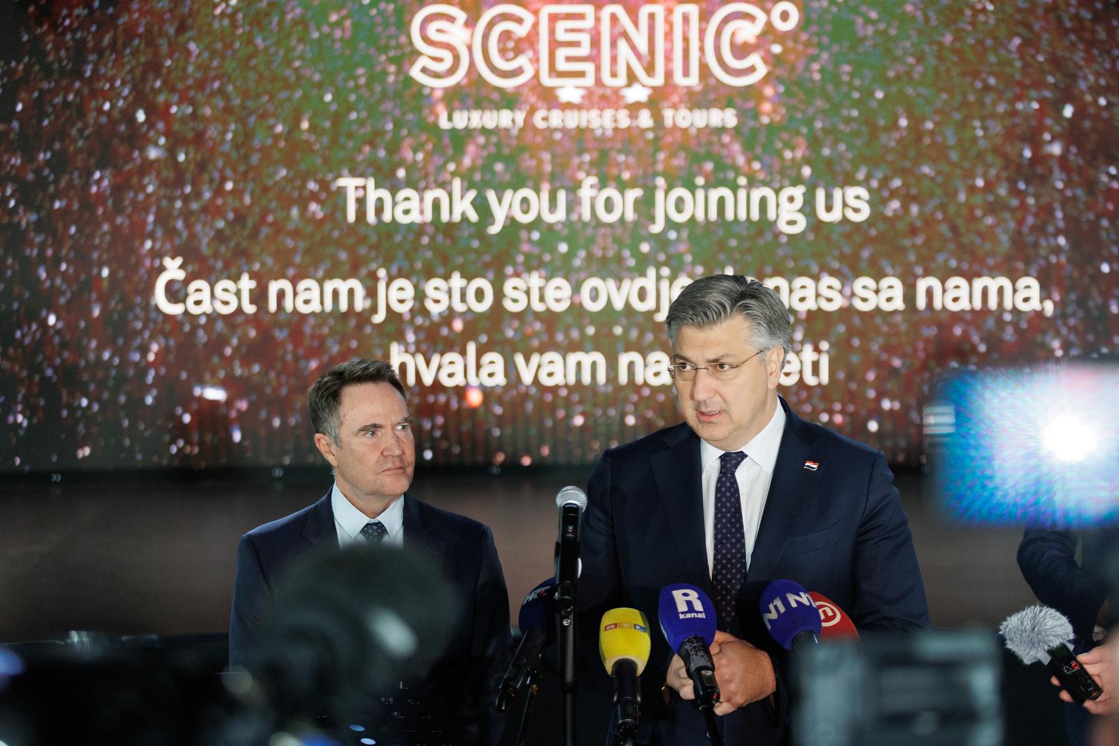 Rijeka: Svečano isplovljavanje broda Scenic Eclipse II Rijeka: Svečano isplovljavanje broda Scenic Eclipse II