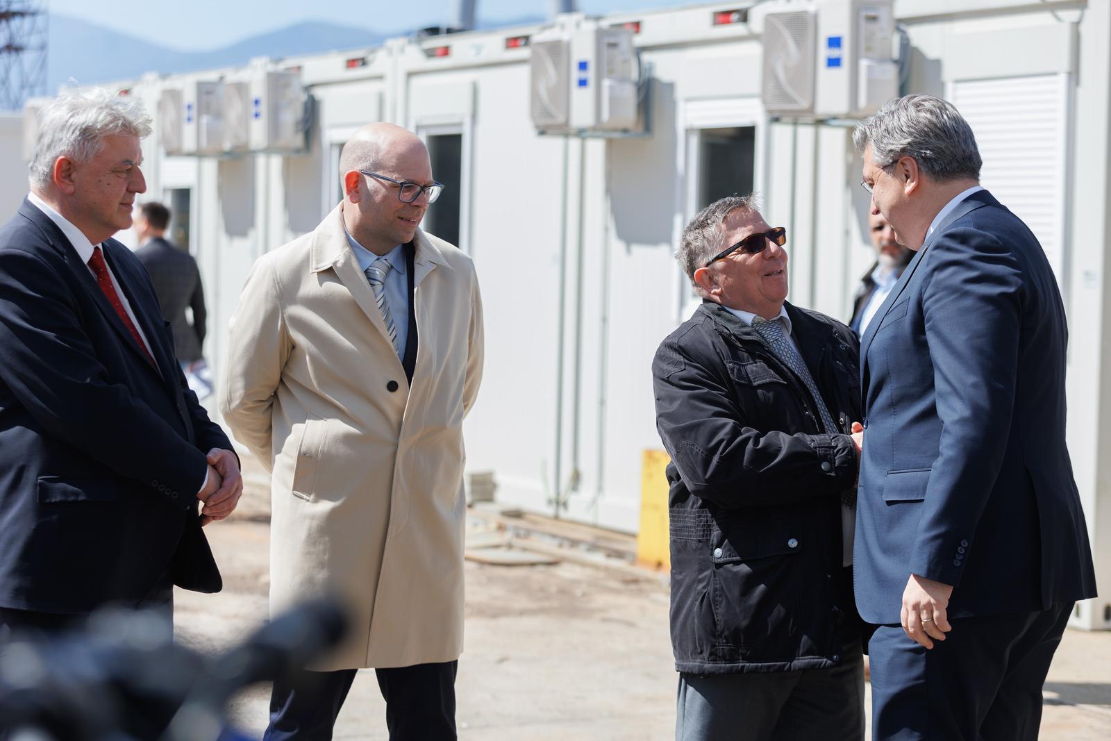 Rijeka: Svečano isplovljavanje broda Scenic Eclipse II Rijeka: Svečano isplovljavanje broda Scenic Eclipse II