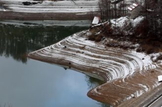 U tijeku je pražnjenje Lokvarskog jezera zbog održavanja