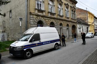 EKSKLUZIVNO Slavonski Brod: Priveden mladić koji je nasmrt pretukao vojnika u Požegi