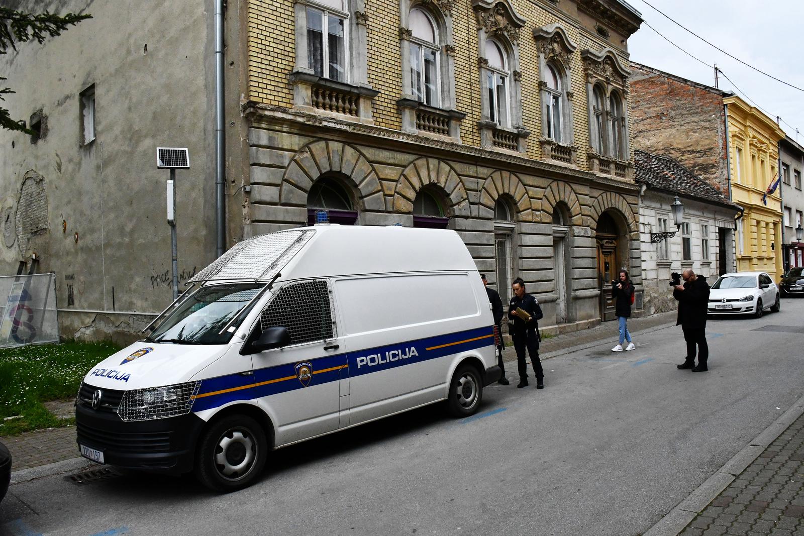 EKSKLUZIVNO Slavonski Brod: Priveden mladić koji je nasmrt pretukao vojnika u Požegi