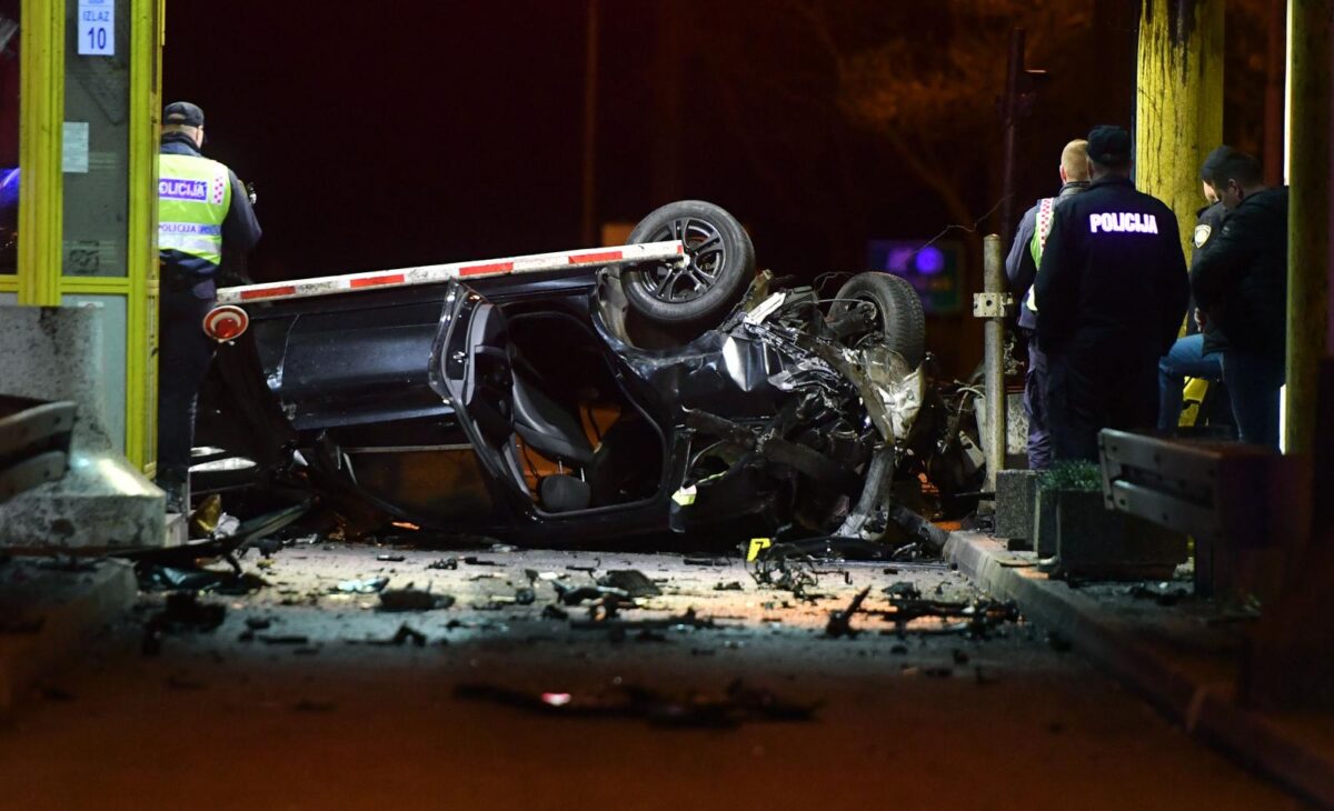 Varaždin: Vozač je automobilom udario u beton kod naplatne kućice Goričan i na mjestu poginuo