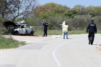 Zadar: Jedna osoba smrtno stradala u požaru automobila u Lovincu