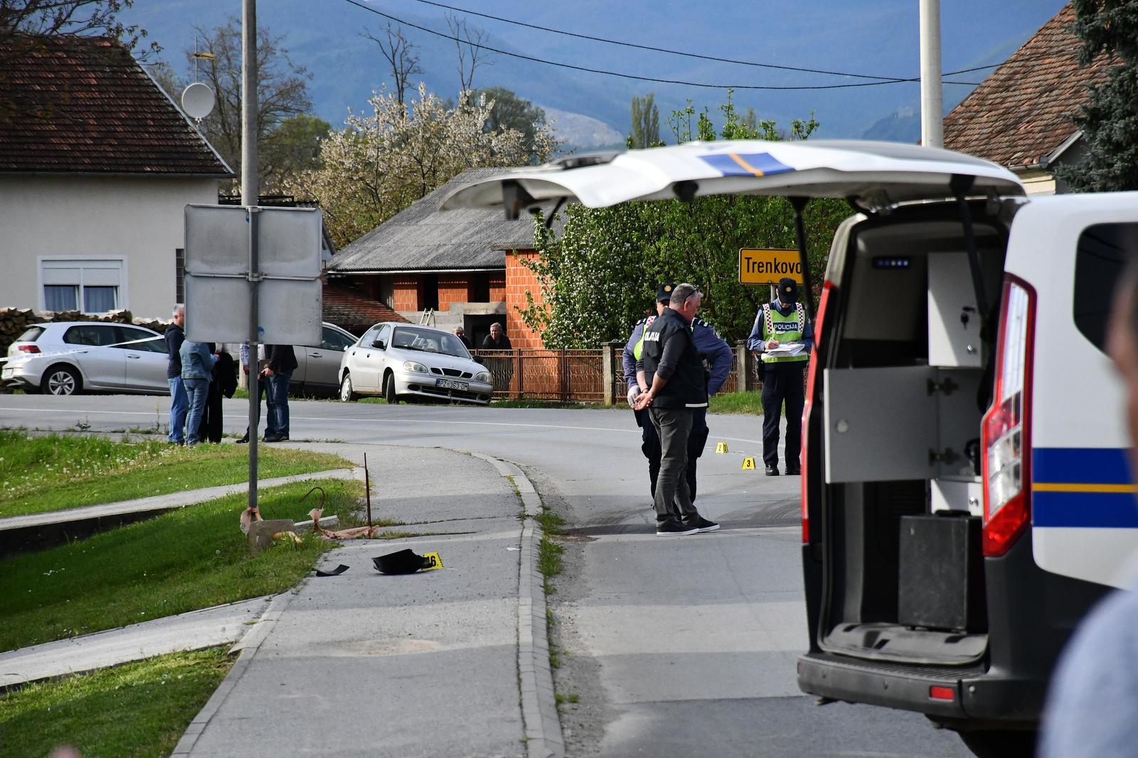 Novi Mihaljevci: Motociklist i suvozačica poginuli u sudaru s automobilom Novi Mihaljevci: Motociklist i suvozačica poginuli u sudaru s automobilom