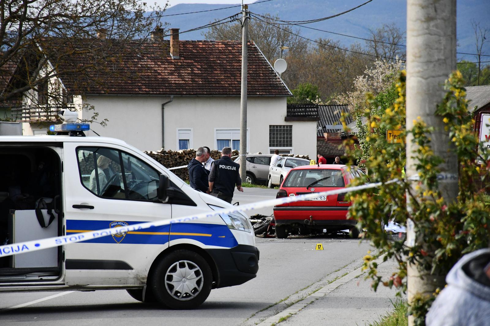 Novi Mihaljevci: Motociklist i suvozačica poginuli u sudaru s automobilom Novi Mihaljevci: Motociklist i suvozačica poginuli u sudaru s automobilom