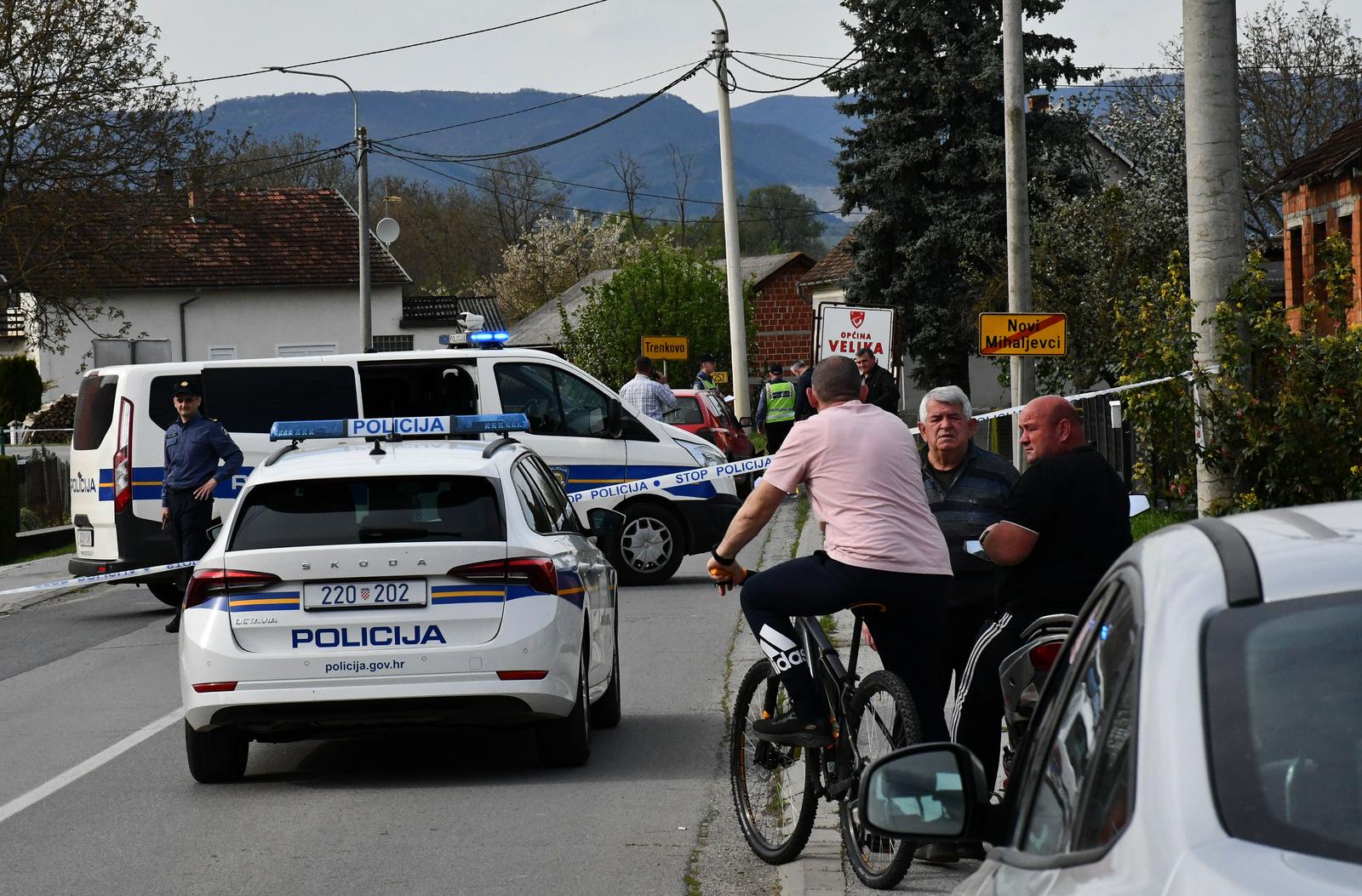 Novi Mihaljevci: Motociklist i suvozačica poginuli u sudaru s automobilom Novi Mihaljevci: Motociklist i suvozačica poginuli u sudaru s automobilom