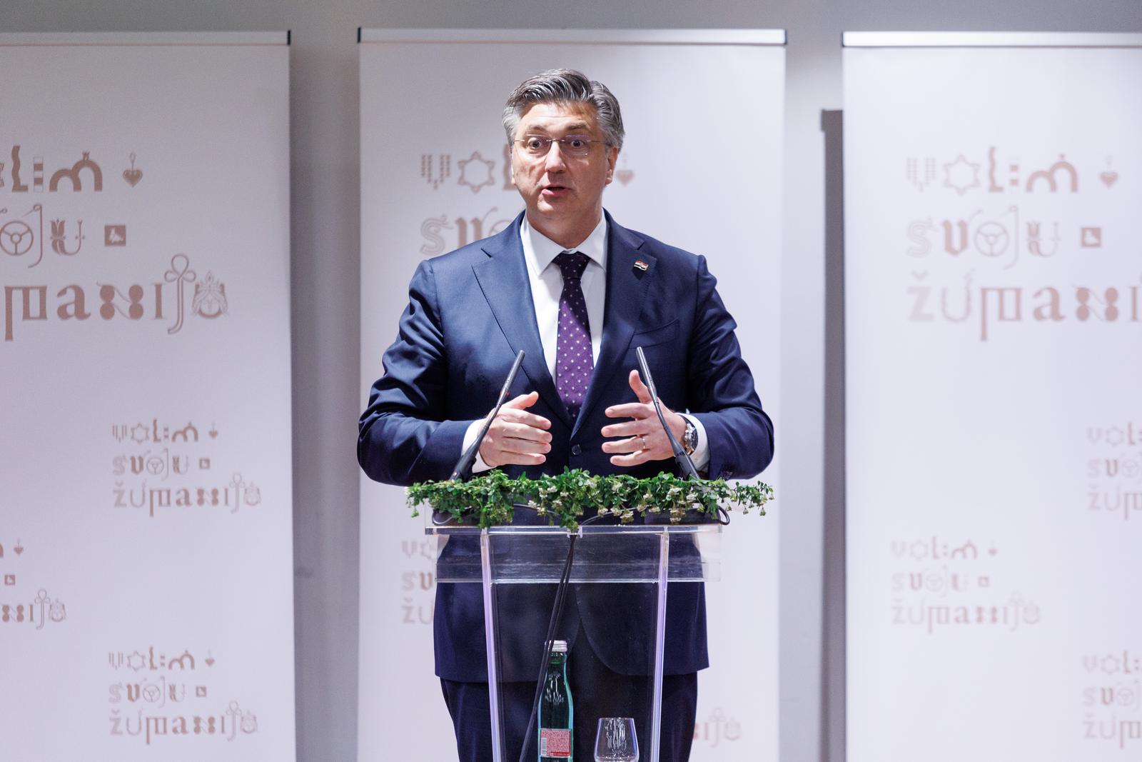 Andrej Plenković sudjelovao je na svečanom obilježavanju 20 godina Hrvatske zajednice županija u Opatiji Andrej Plenković sudjelovao je na svečanom obilježavanju 20 godina Hrvatske zajednice županija u Opatiji