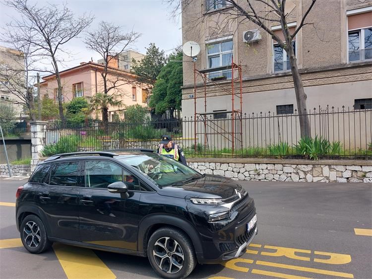 Pećine akcija 3 Pećine akcija 3