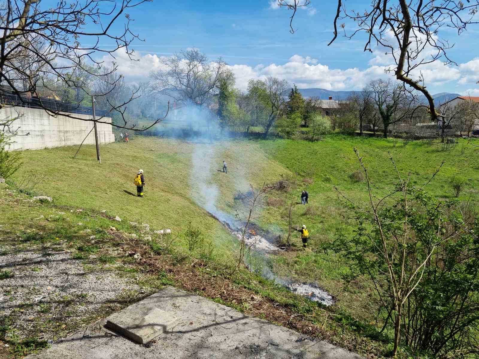 dragovoljci i vatrogasci