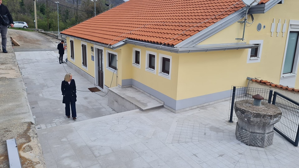 drustveni dom veprinac (5) drustveni dom veprinac (5)