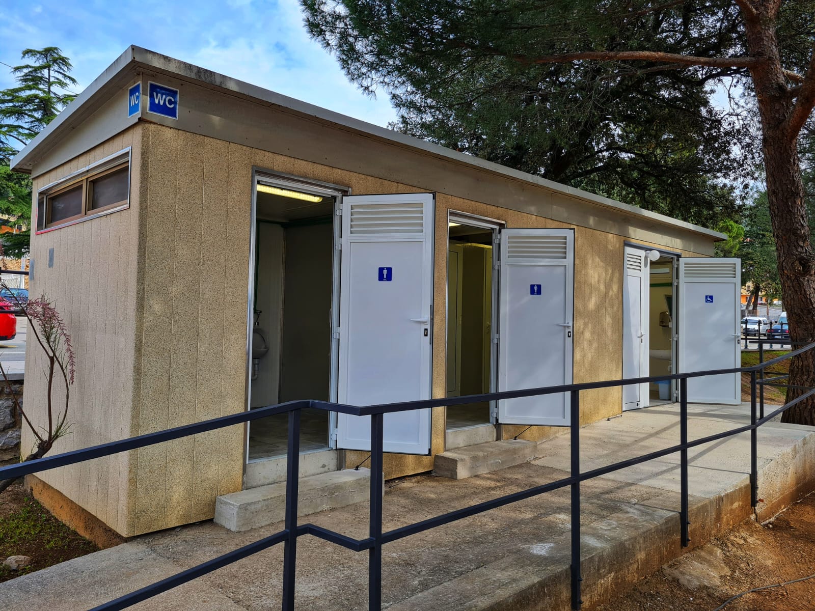 icici wc sanitarni svor (4) icici wc sanitarni svor (4)