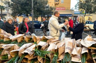 opatija veliki petak podjela paketa (1)