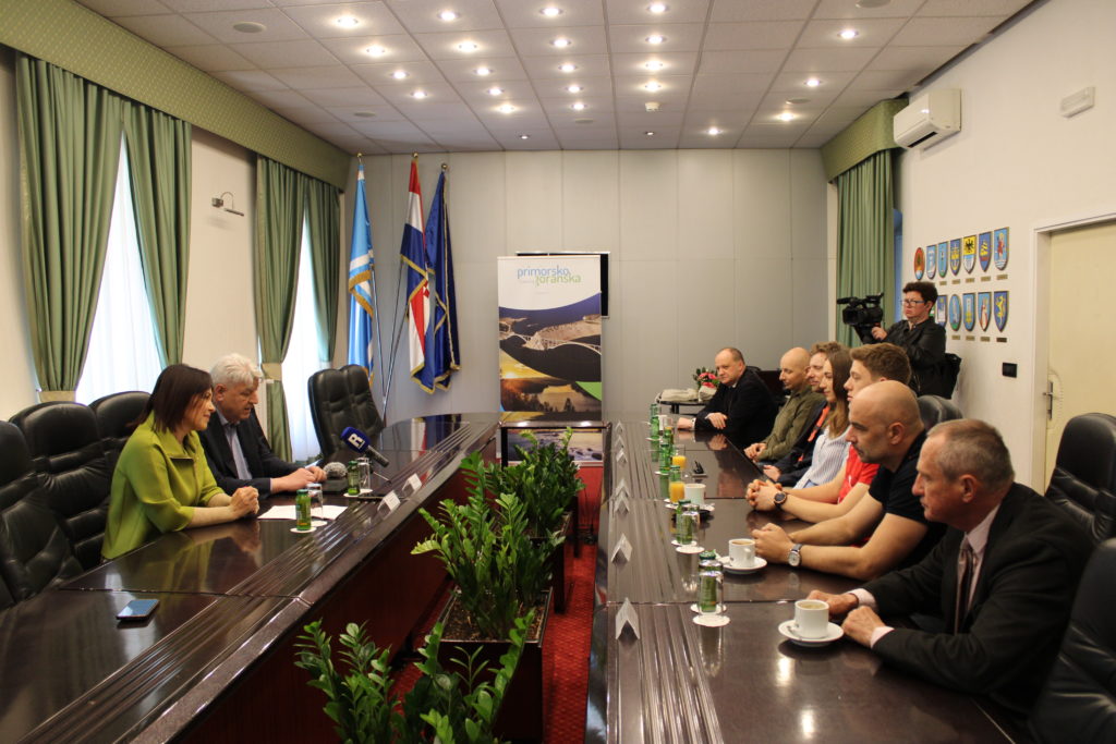 pgz primanje skijasa (3) pgz primanje skijasa (3)