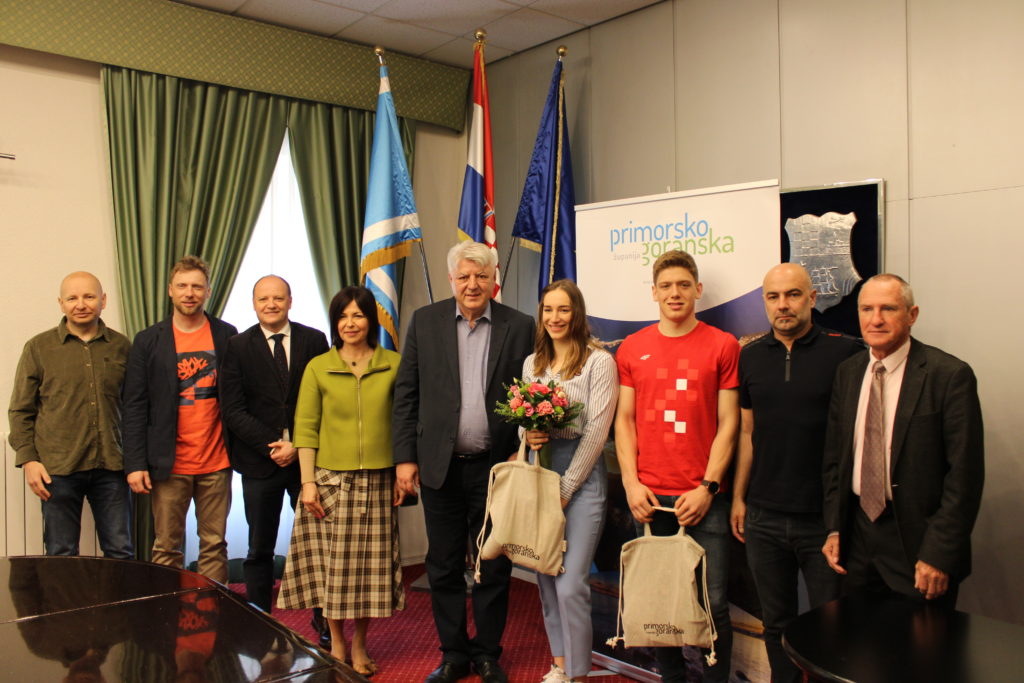 pgz primanje skijasa (6) pgz primanje skijasa (6)