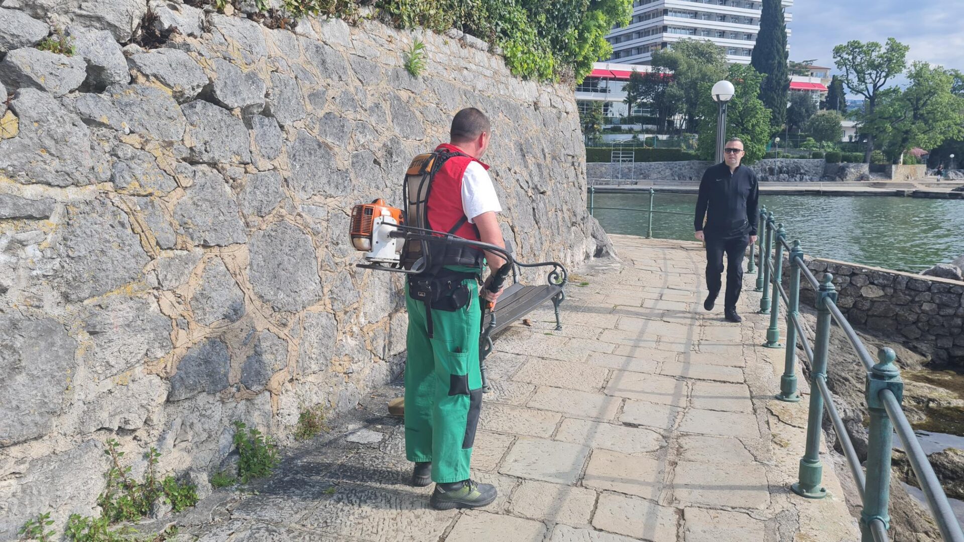 proljetni hodajuci kolegij (4) proljetni hodajuci kolegij (4)