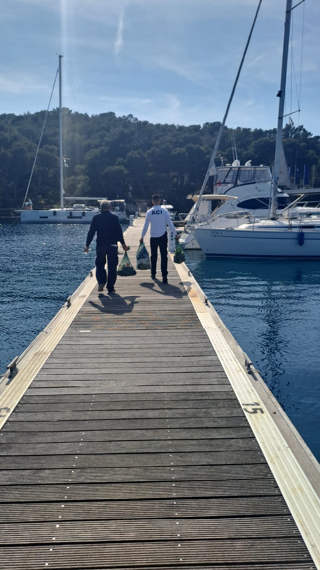 Eko akcija u ACI marini Palmižana (3) Eko akcija u ACI marini Palmižana (3)