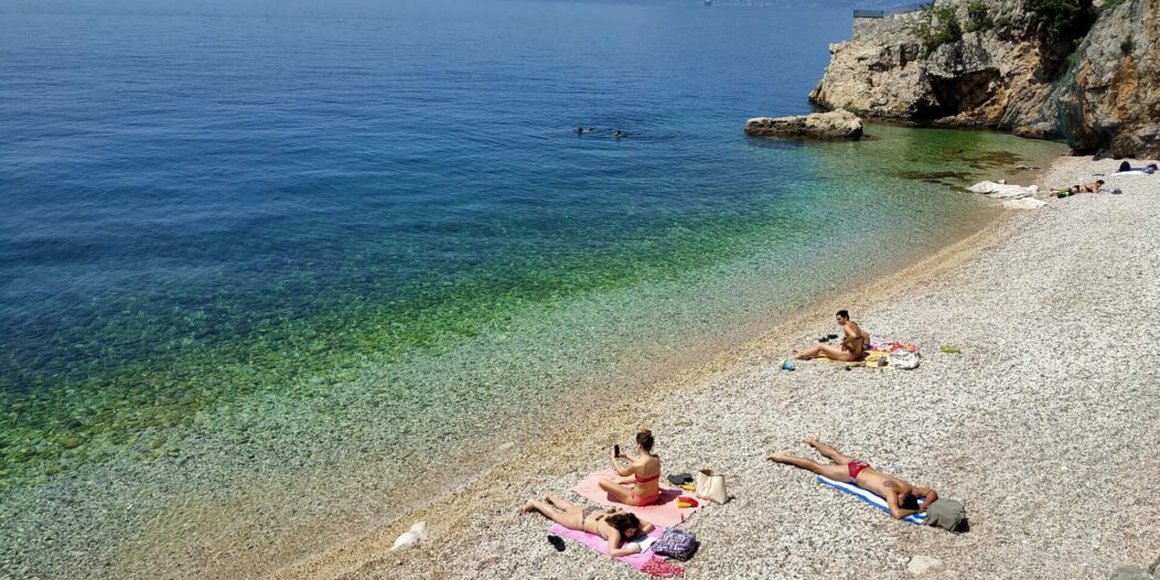 MORE LJETO PLAZA SABLICEVO MORE LJETO PLAZA SABLICEVO