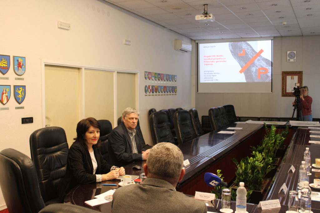 IMG_3236-1024×683 IMG_3236-1024×683