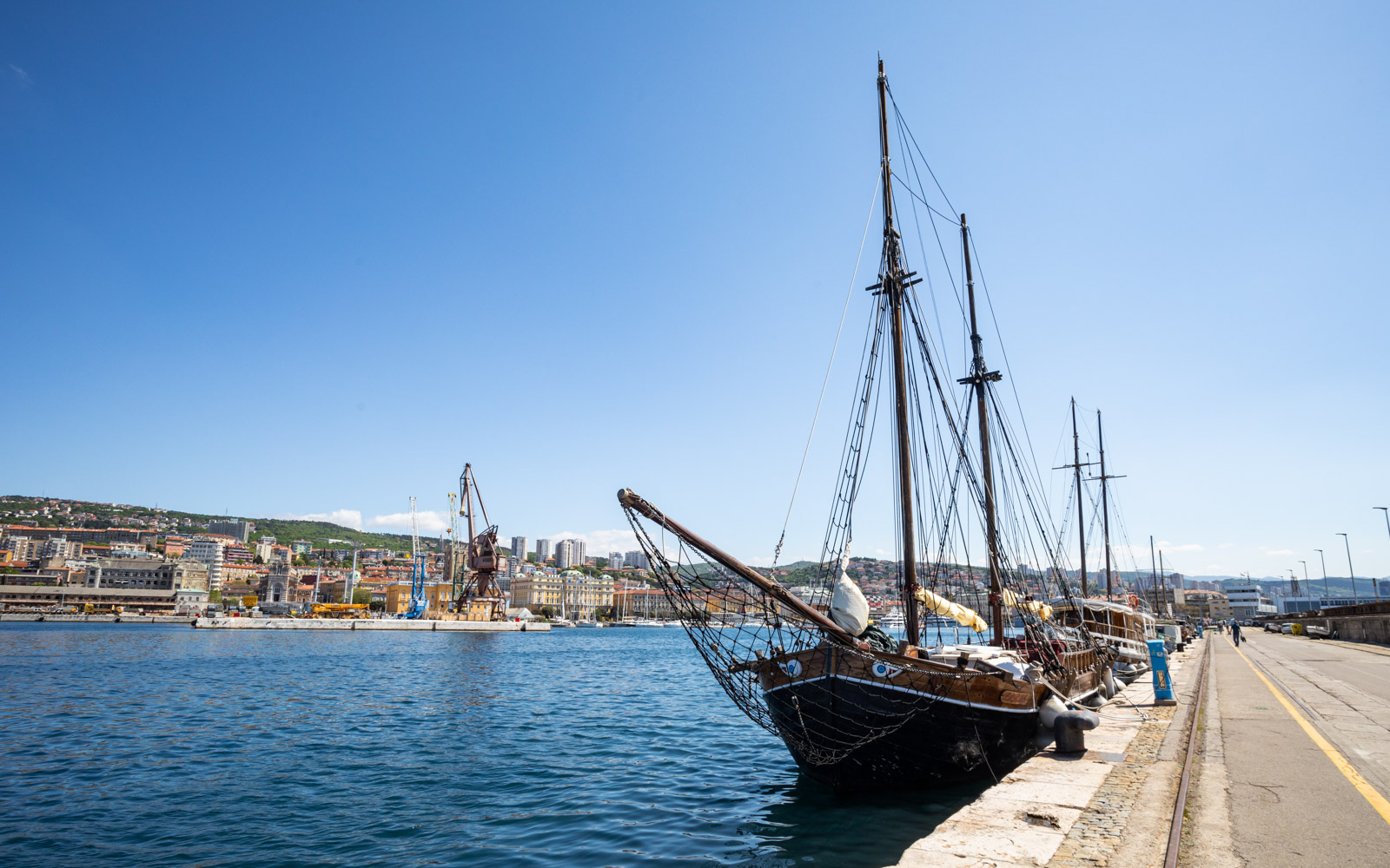 Ilustrativne 4.5.-26 Ilustrativne 4.5.-26