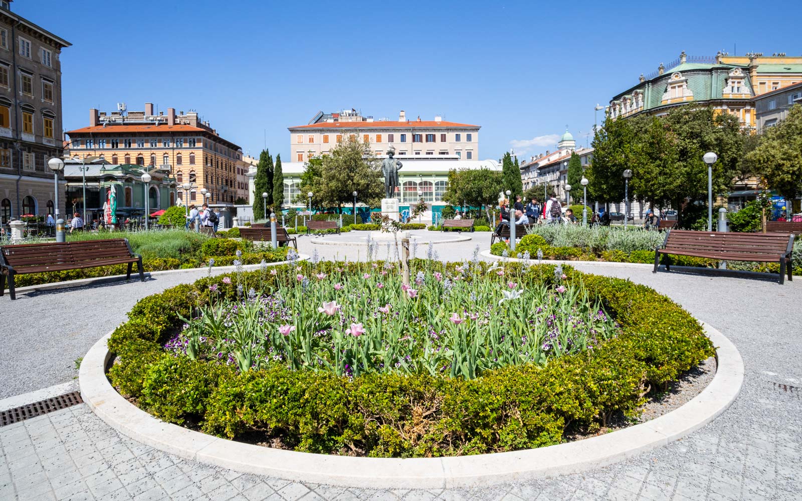 Ilustrativne 4.5.-36 Ilustrativne 4.5.-36