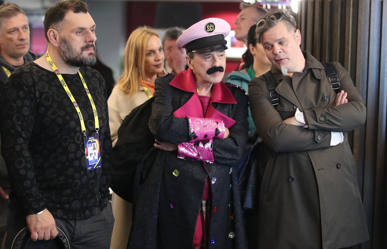 Liverpool: Let 3 i delegacija Hrvatske posjetili stadion Anfield Liverpool: Let 3 i delegacija Hrvatske posjetili stadion Anfield