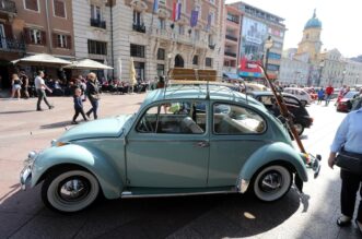 Na ulicama grada održan 27. Oldtimer auto rally Rijeka 2023