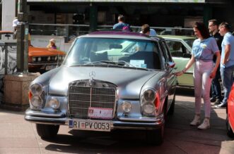 Na ulicama grada održan 27. Oldtimer auto rally Rijeka 2023