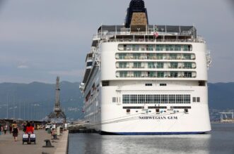 Prvi ovosezonski kruzer Norwegian Gem uplovio u riječku luku pun turista