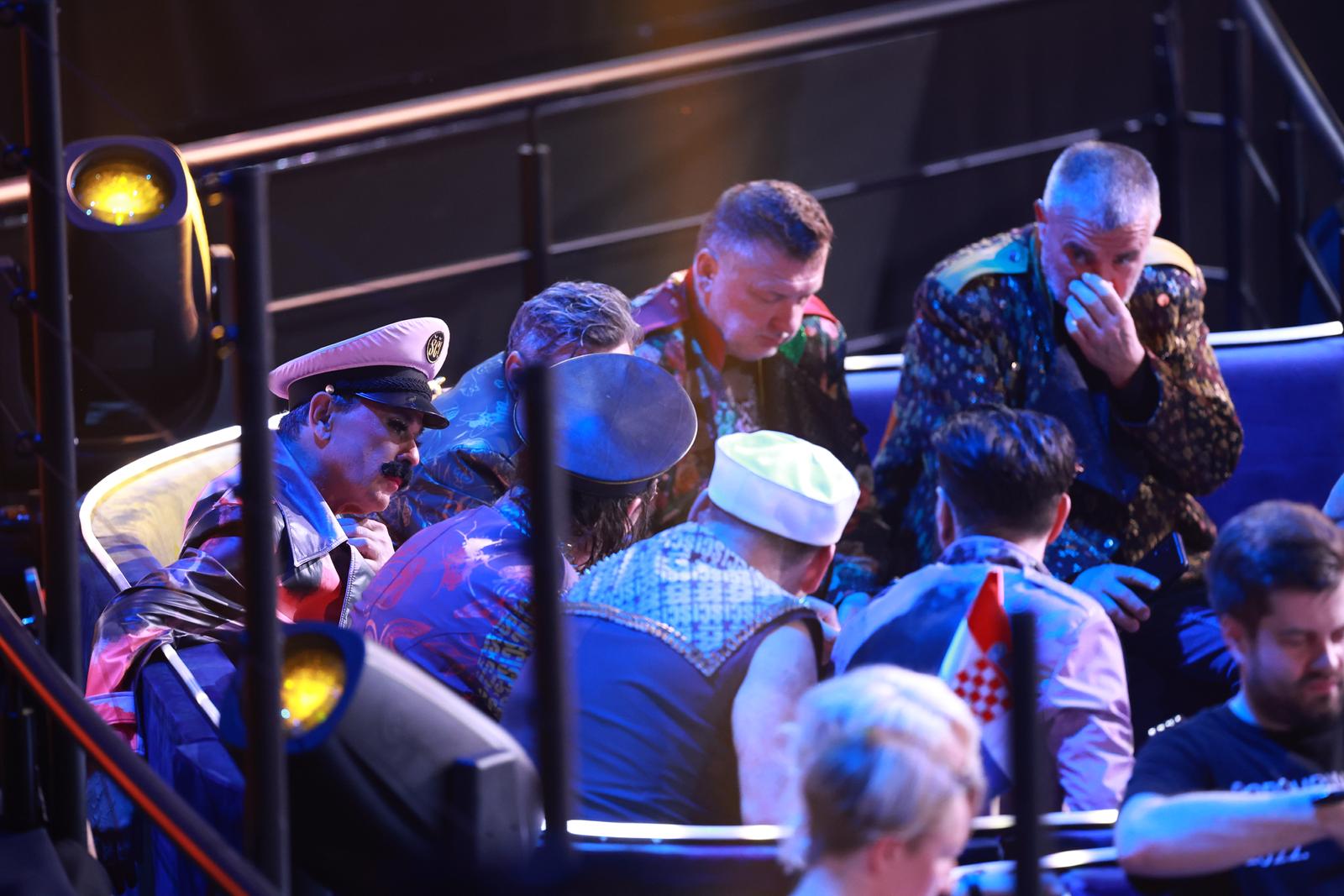 Liverpool: Tmurno raspoloženje među članovima Let 3 tijekom glasanja