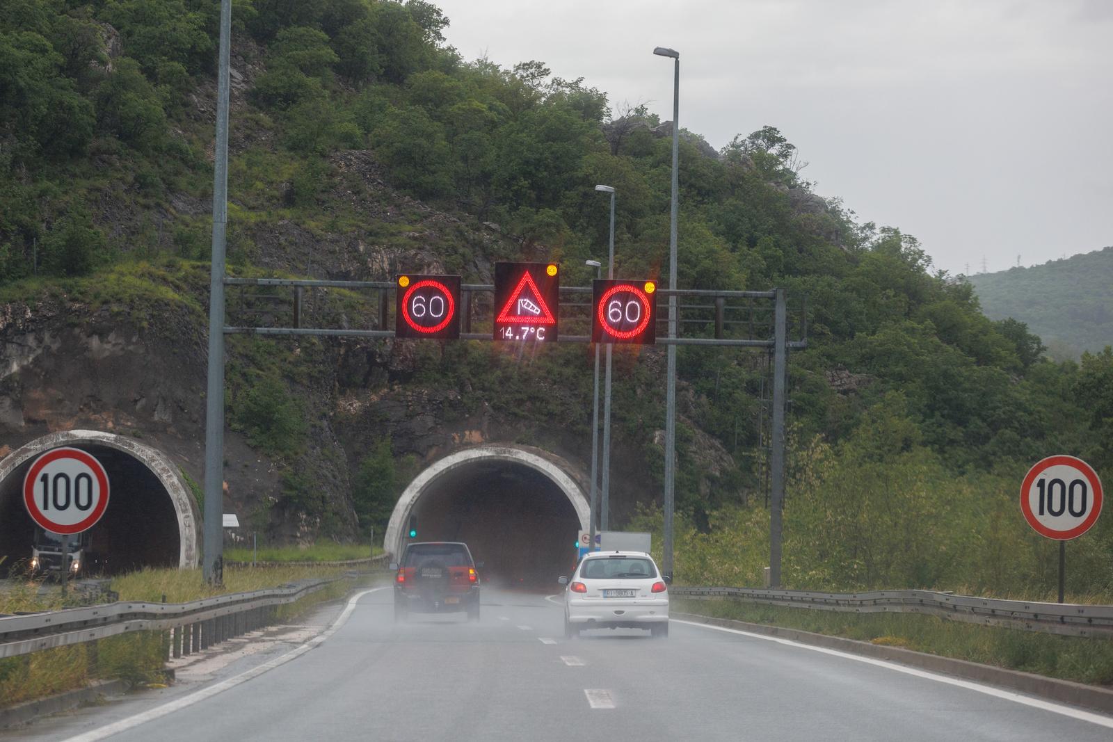 Olujna bura na području Rijeke Olujna bura na području Rijeke