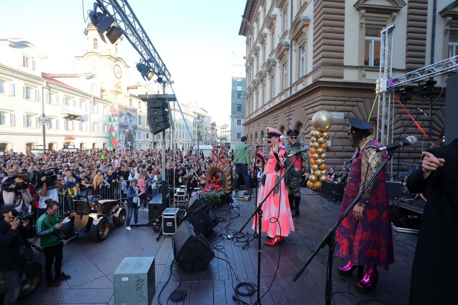 Rijeka: Koncert grupe Let 3 nakon povratka iz Liverpoola Rijeka: Koncert grupe Let 3 nakon povratka iz Liverpoola