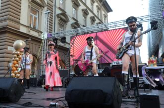 Rijeka: Koncert grupe Let 3 nakon povratka iz Liverpoola