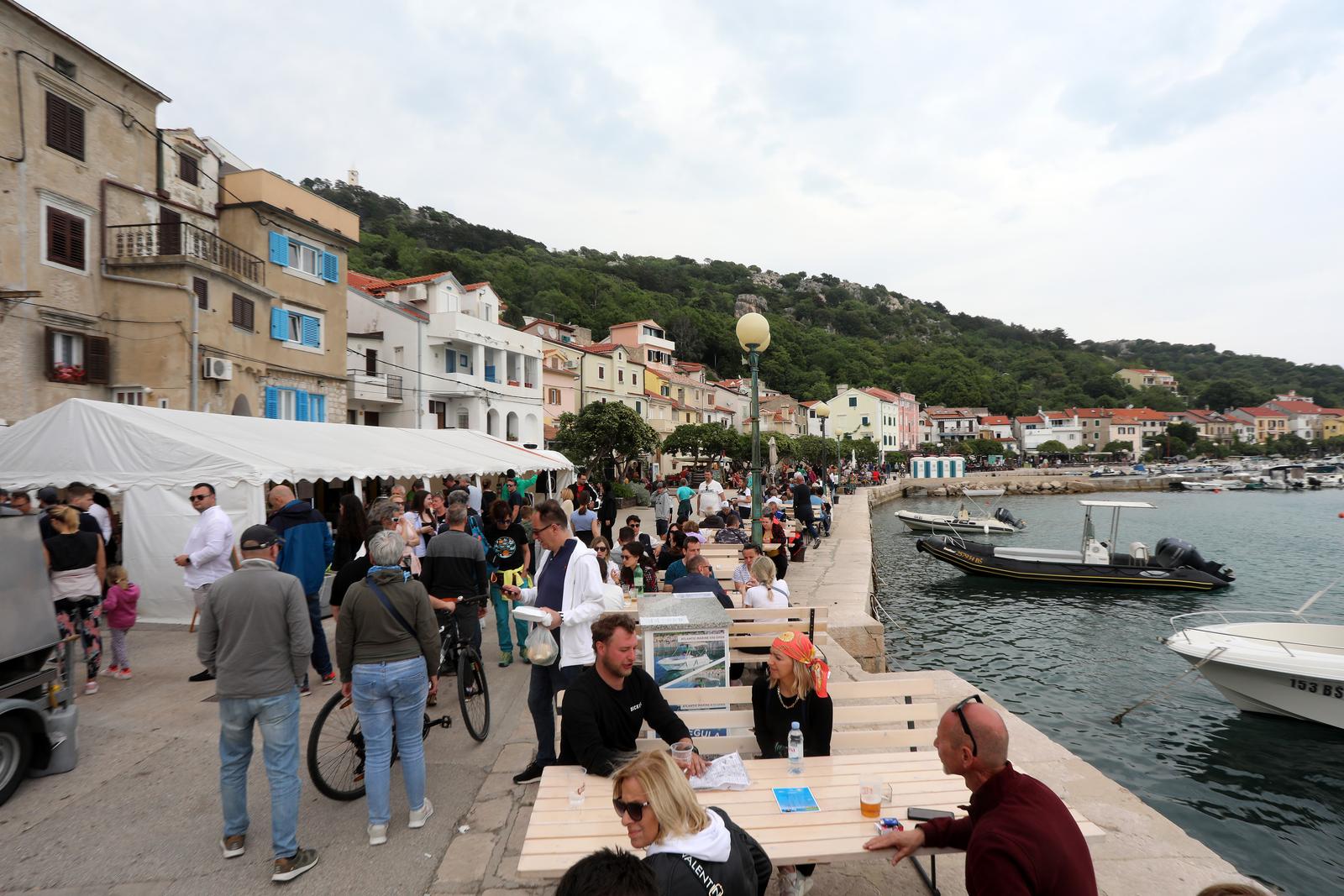Baška: Crna ovca festival janjetine, individualizma, kreativnosti i otočne baštine