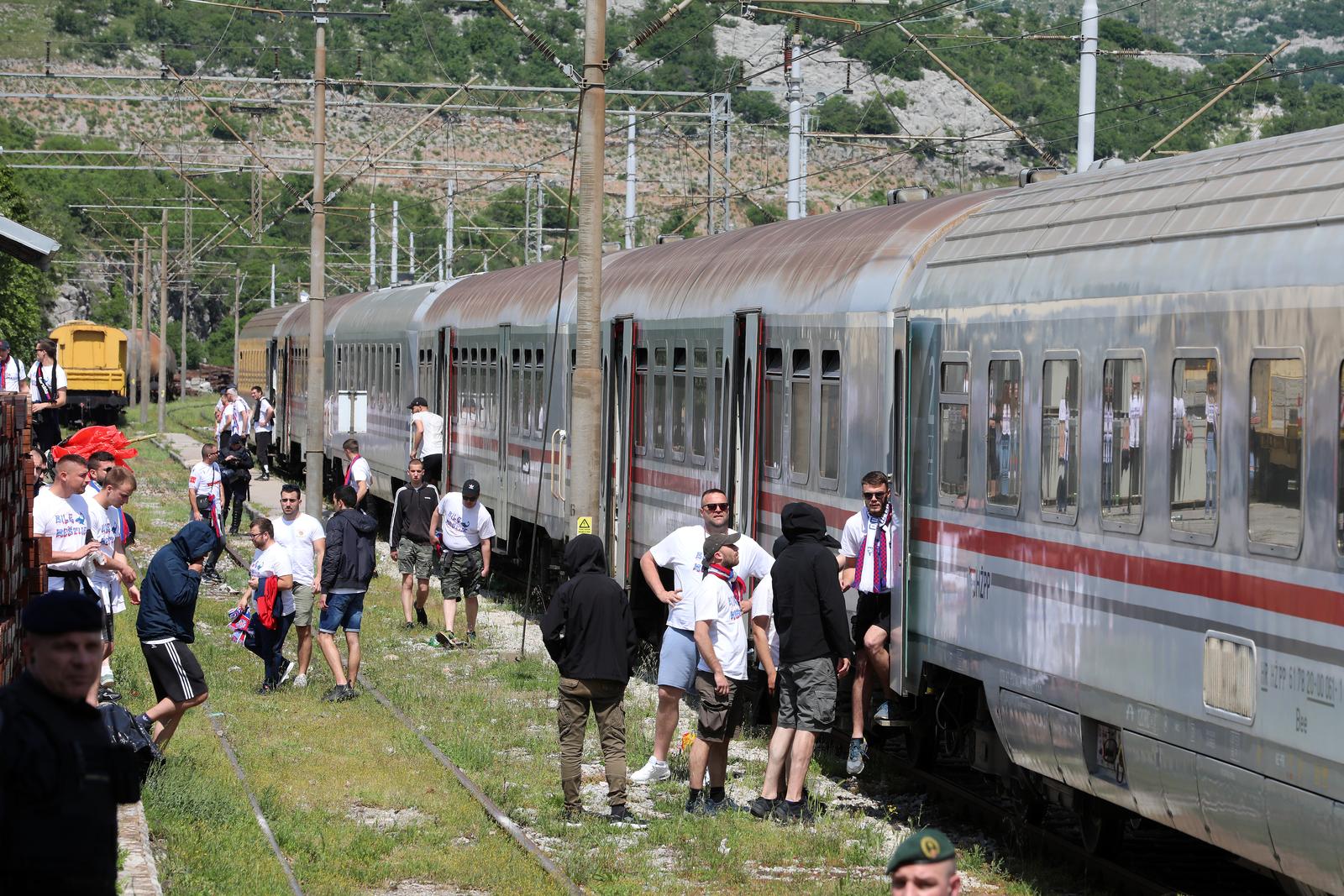 Bili vlak s Torcidom stigao u Rijeku