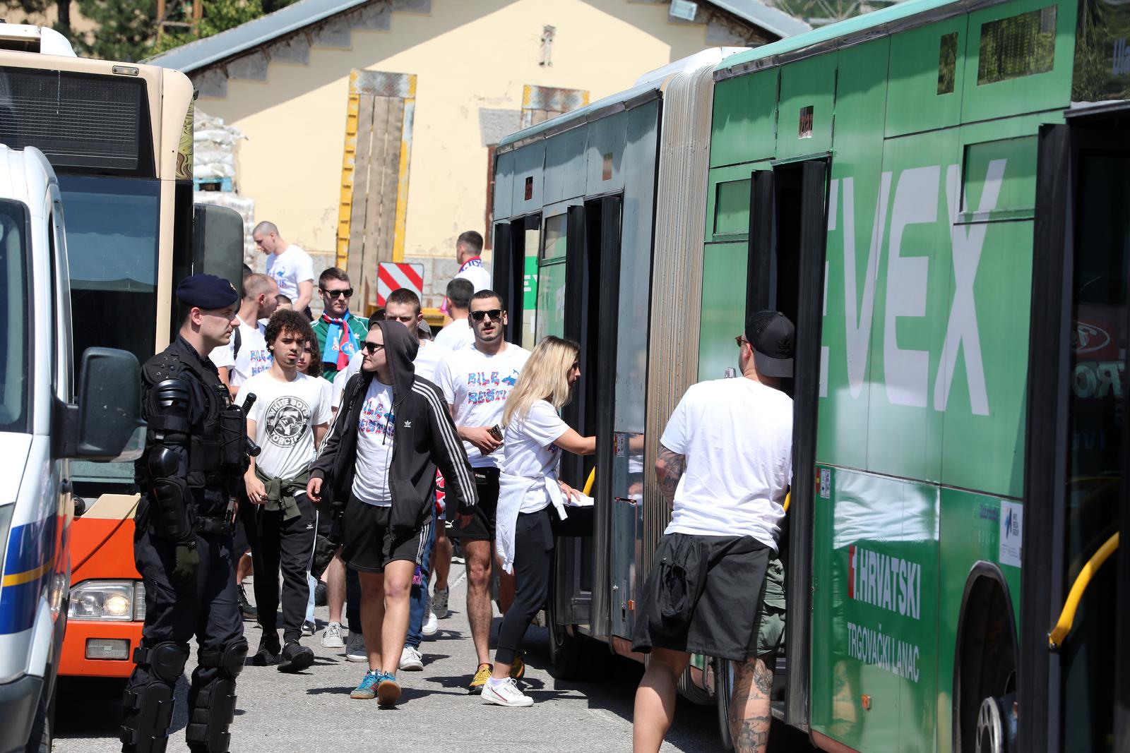 Bili vlak s Torcidom stigao u Rijeku